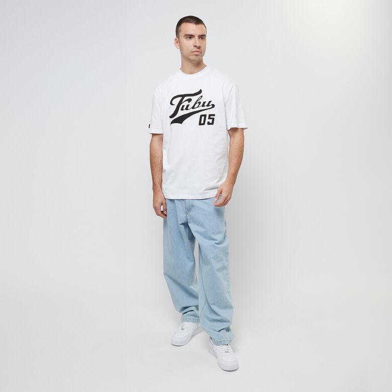 College-T-Shirt