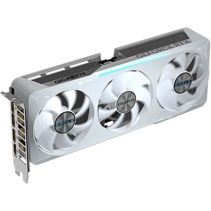 Carte graphique - GIGABYTE - GeForce RTX 5070 EAGLE OC ICE SFF 12G - GDDR7 - 7680 x 4320 - PCI-E 5.0