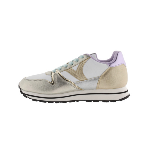 Zapatillas Victoria Cometa Multimaterial Con Piezas Metalizadas Y Cordones Al Tono