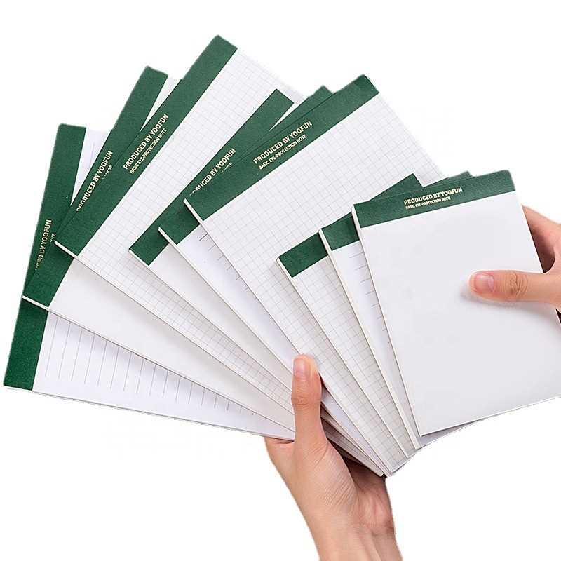 Quaderno per appunti personalizzato ecologico 2022 per studenti, formato A5, con pagine a righe e griglia bianca.