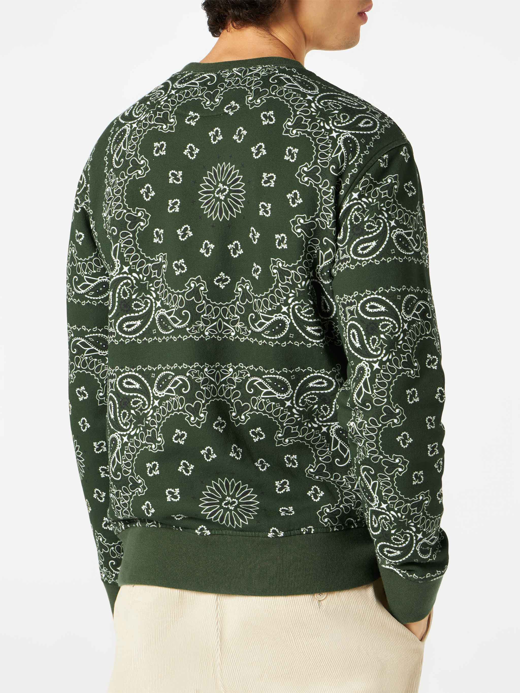Sweatshirt met ronde hals voor heren met groene bandana-print.