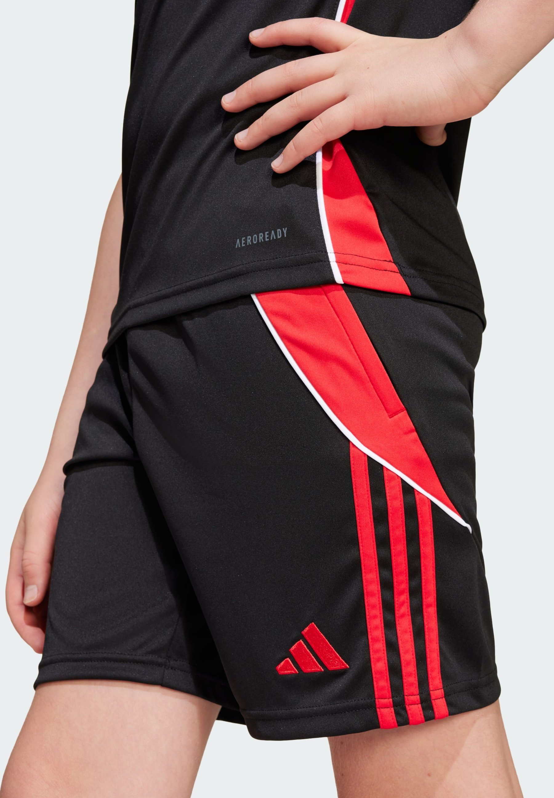 adidas Performance TIRO 24 KIDS - Short de sport - Noir rubis pur