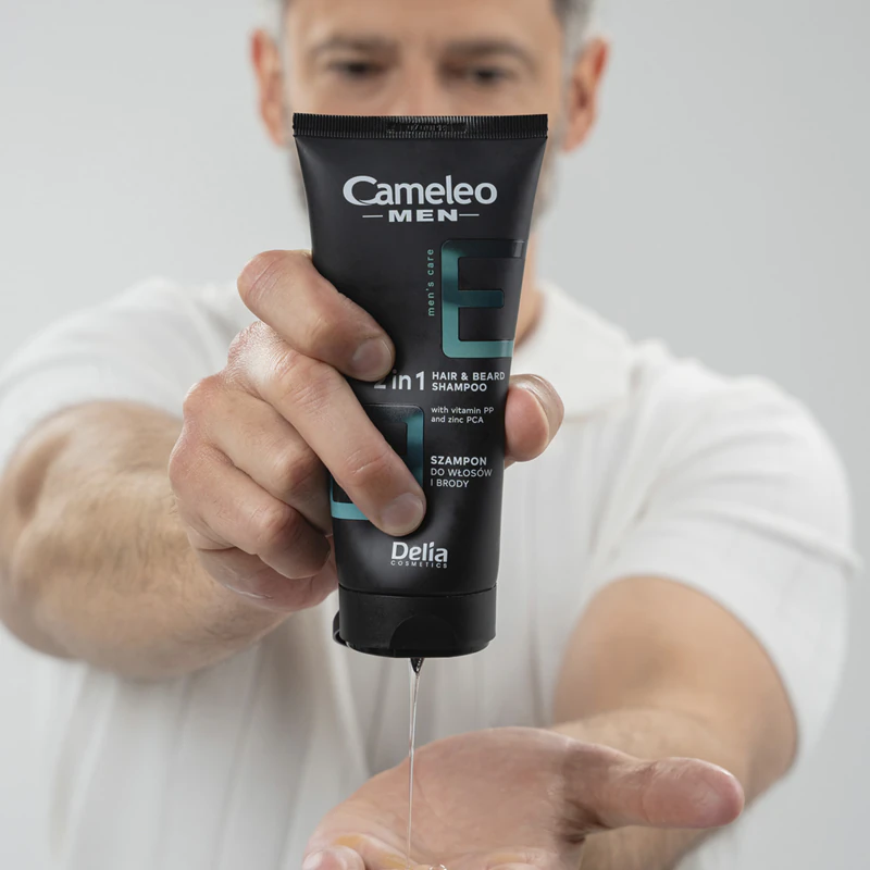 Shampoo e gel de banho Delia Cosmetics Cameleo Men para cabelo, barba e corpo.