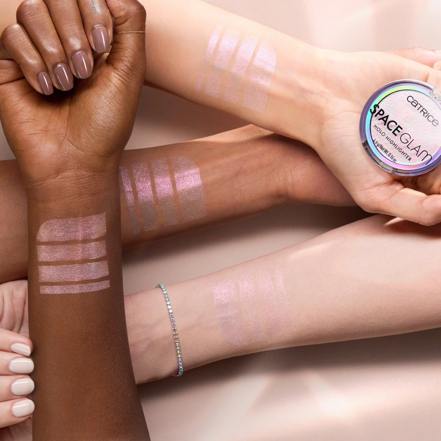 Catrice Space Glam Holo Highlighter illuminateur