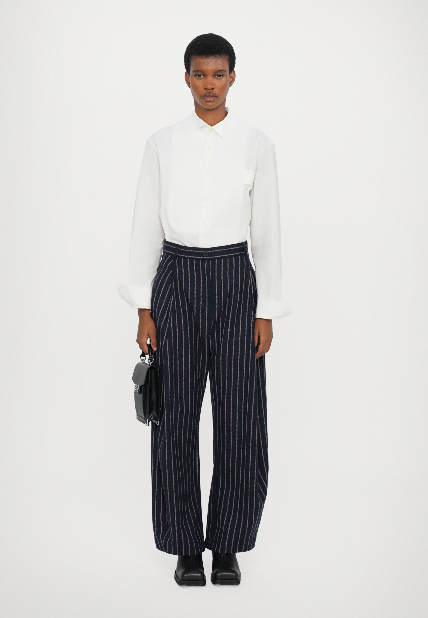 Henrik Vibskov SHADY SUITING PANTS - Broek - donkerblauw