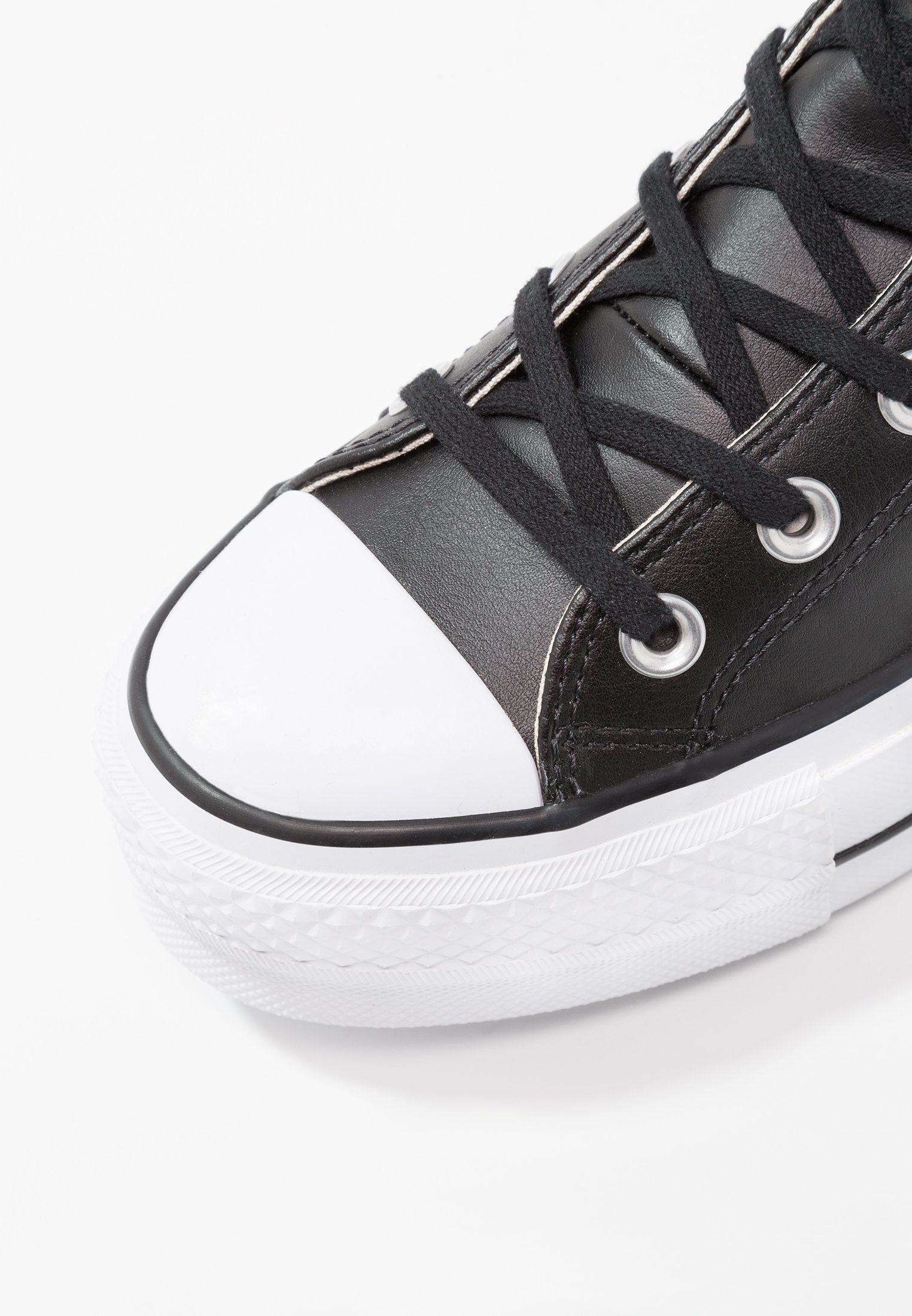 Tênis Converse de cano alto