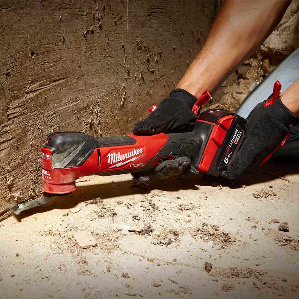 Ferramenta multifuncional oscilante sem escovas MILWAUKEE FUEL™ Skin M18FMT-0 de 18 V