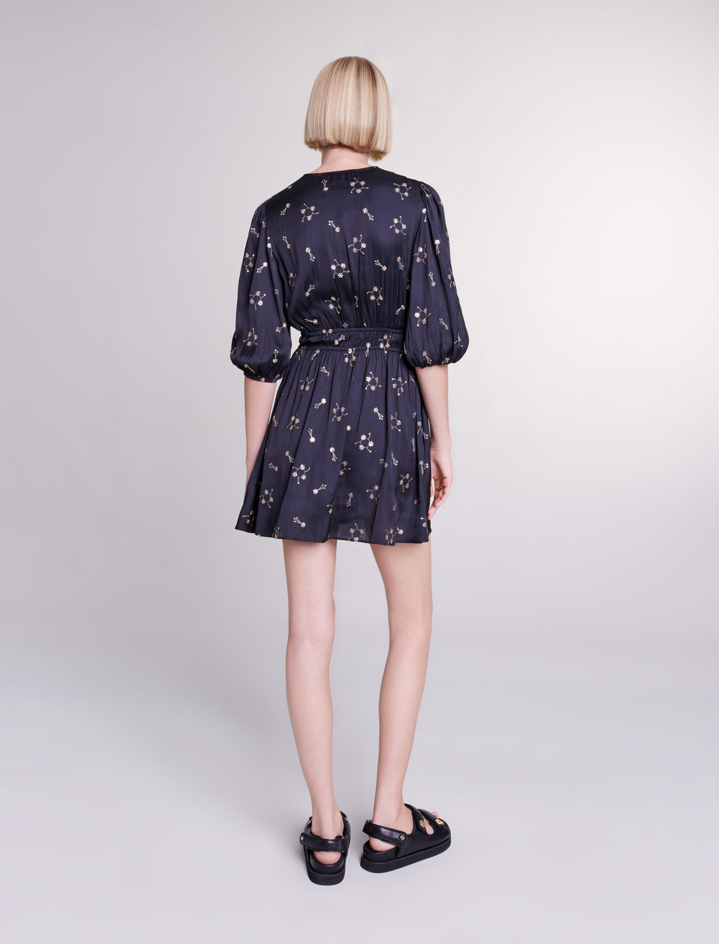 Rochie scurtă cu paiete - Negru