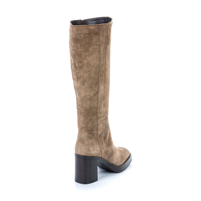 Botas marrones para mujer