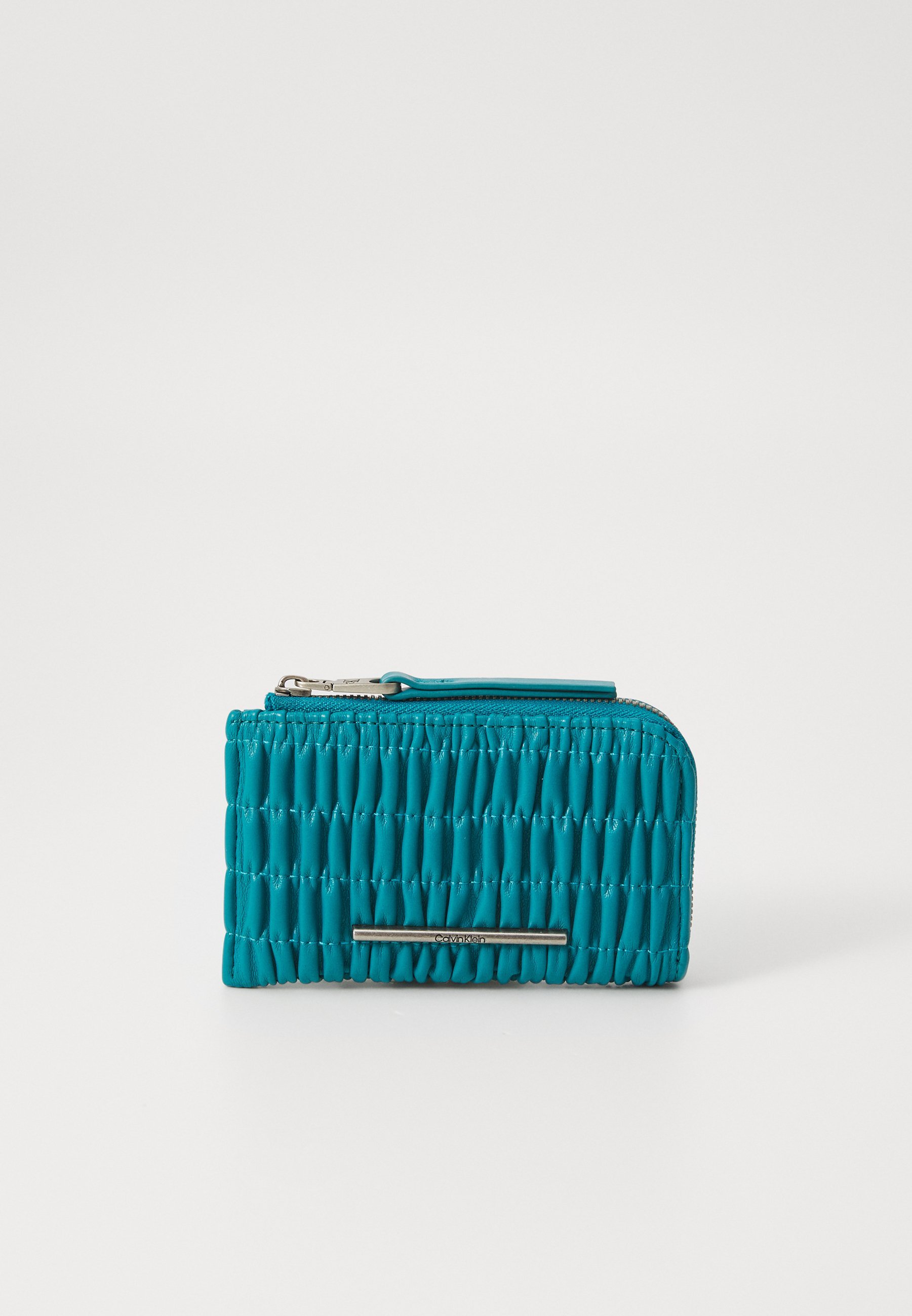 Portefeuille Calvin Klein Jeans froncé à fermeture éclair moyenne - bleu sarcelle