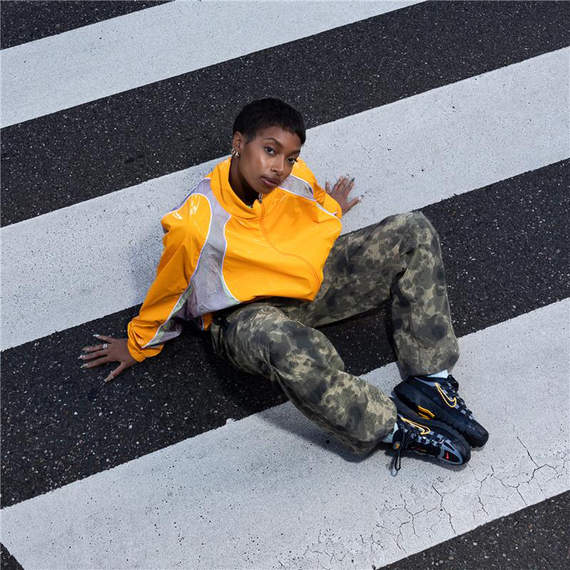 Nike P-6000