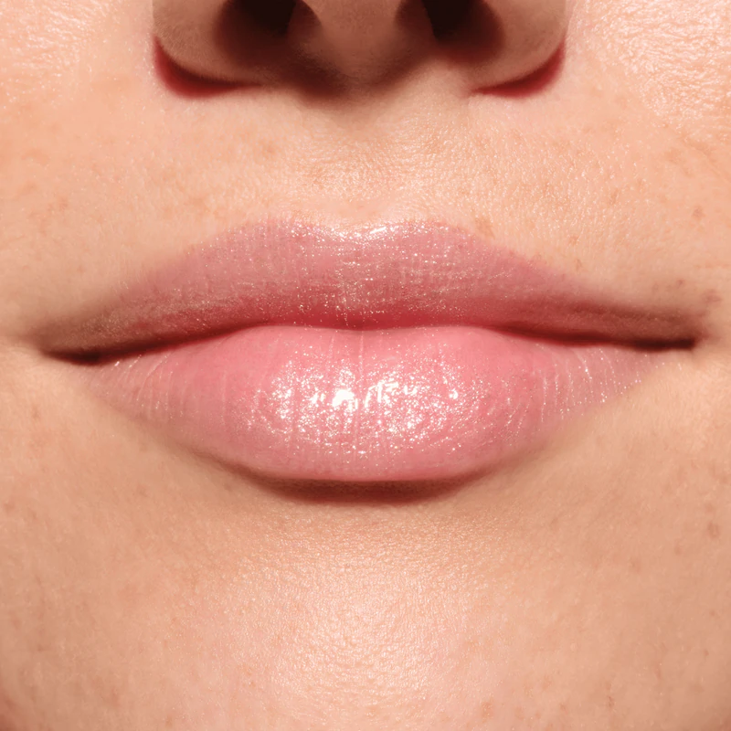 Gloss labial Catrice Diamond Glaze com efeito holográfico