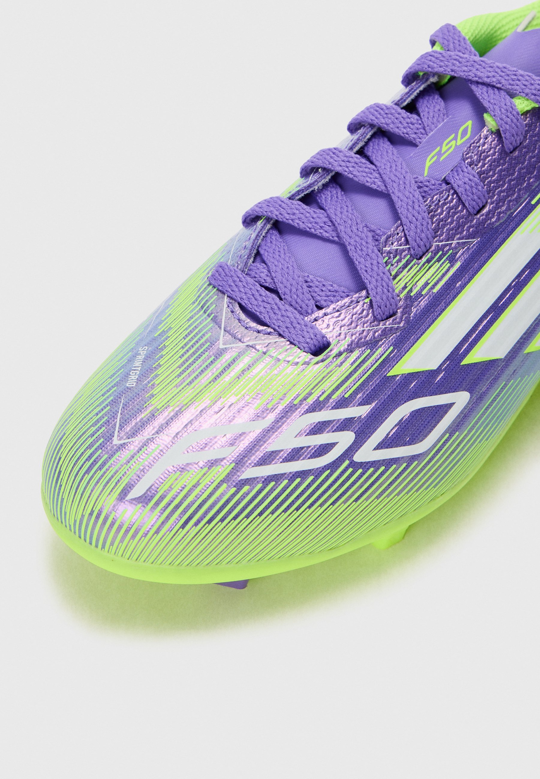 adidas Performance F50 LEAGUE - Voetbalschoenen voor stevige ondergrond - paars/wit/helder citroengeel