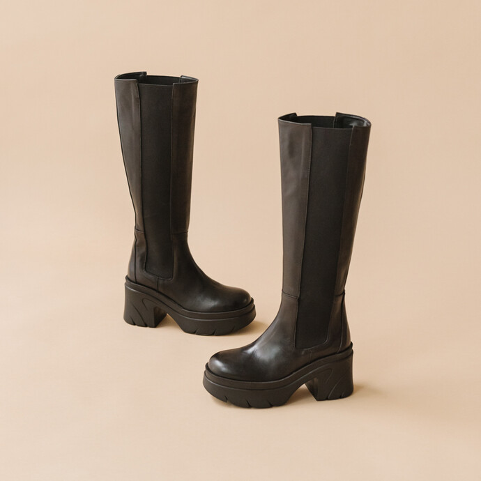 Bottes à plateformes  en cuir noir