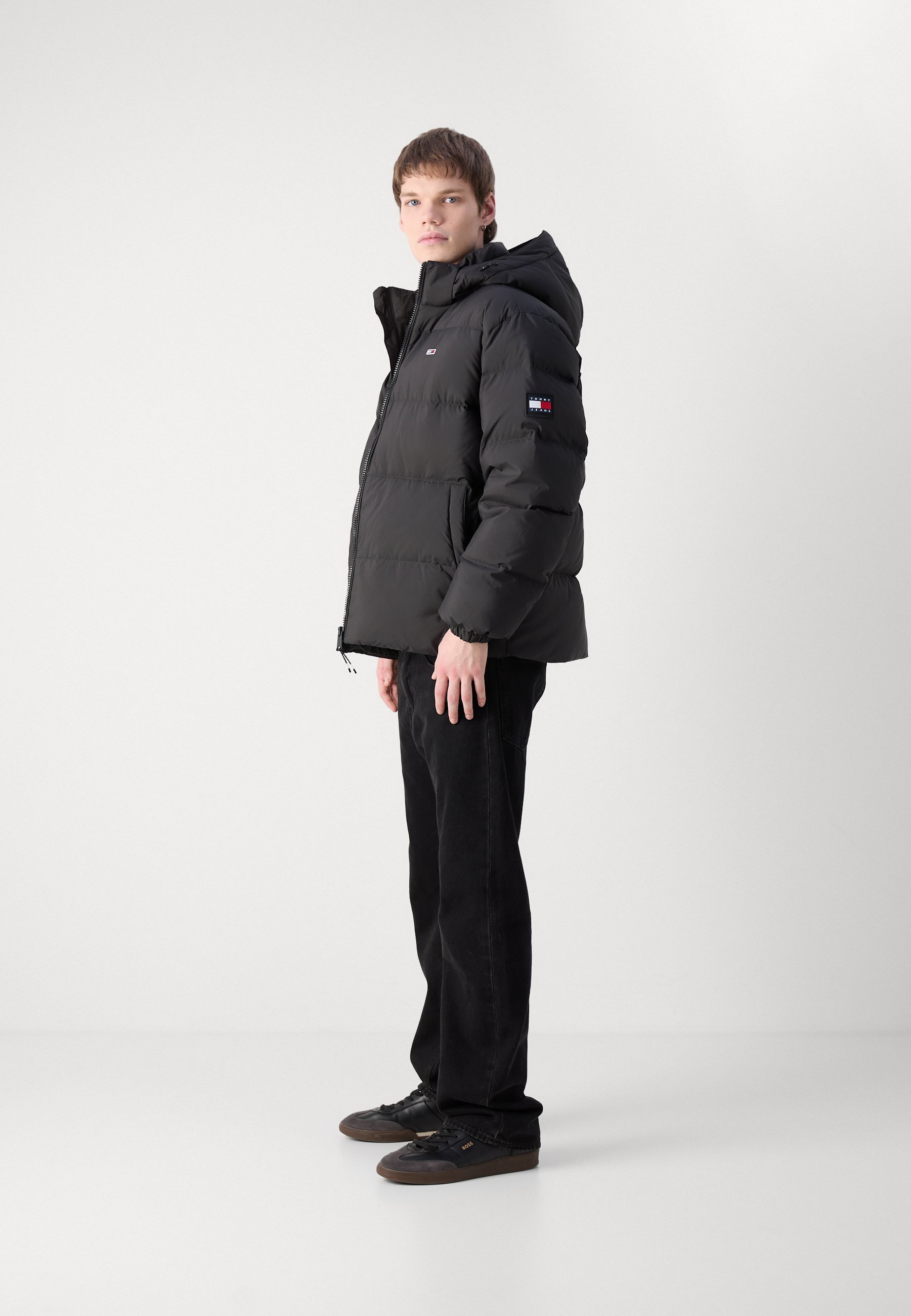 Tommy Jeans ESSENTIAL - Donsjack - zwart