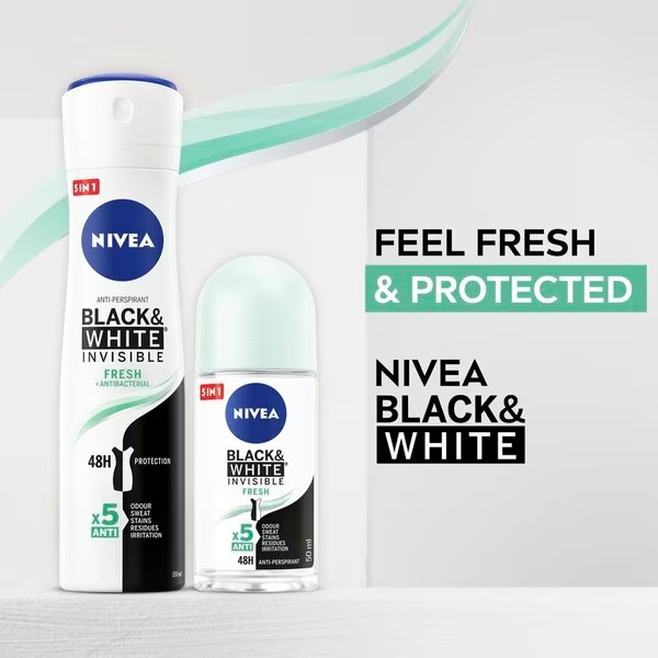 NIVEA Black & White Invisible Fresh antiperspirant sprej 150ml