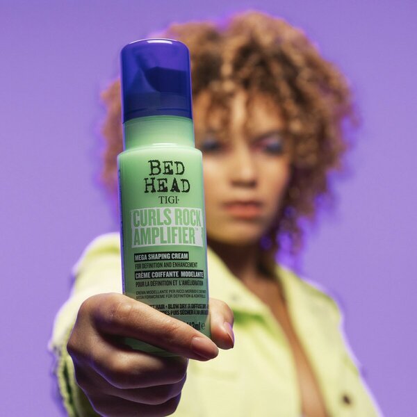 Tigi Bed Head Curls Rock Amplifier Mega krema za oblikovanje kose 113 ml