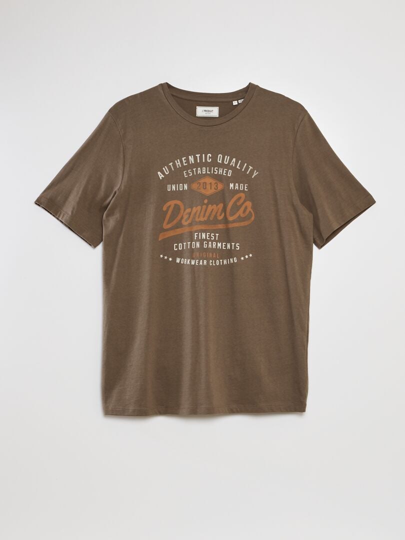 Camiseta de gola redonda 'Produkt' - MARROM