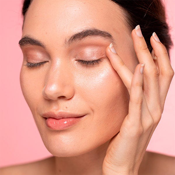 Iridescent Glow osvetljevalec