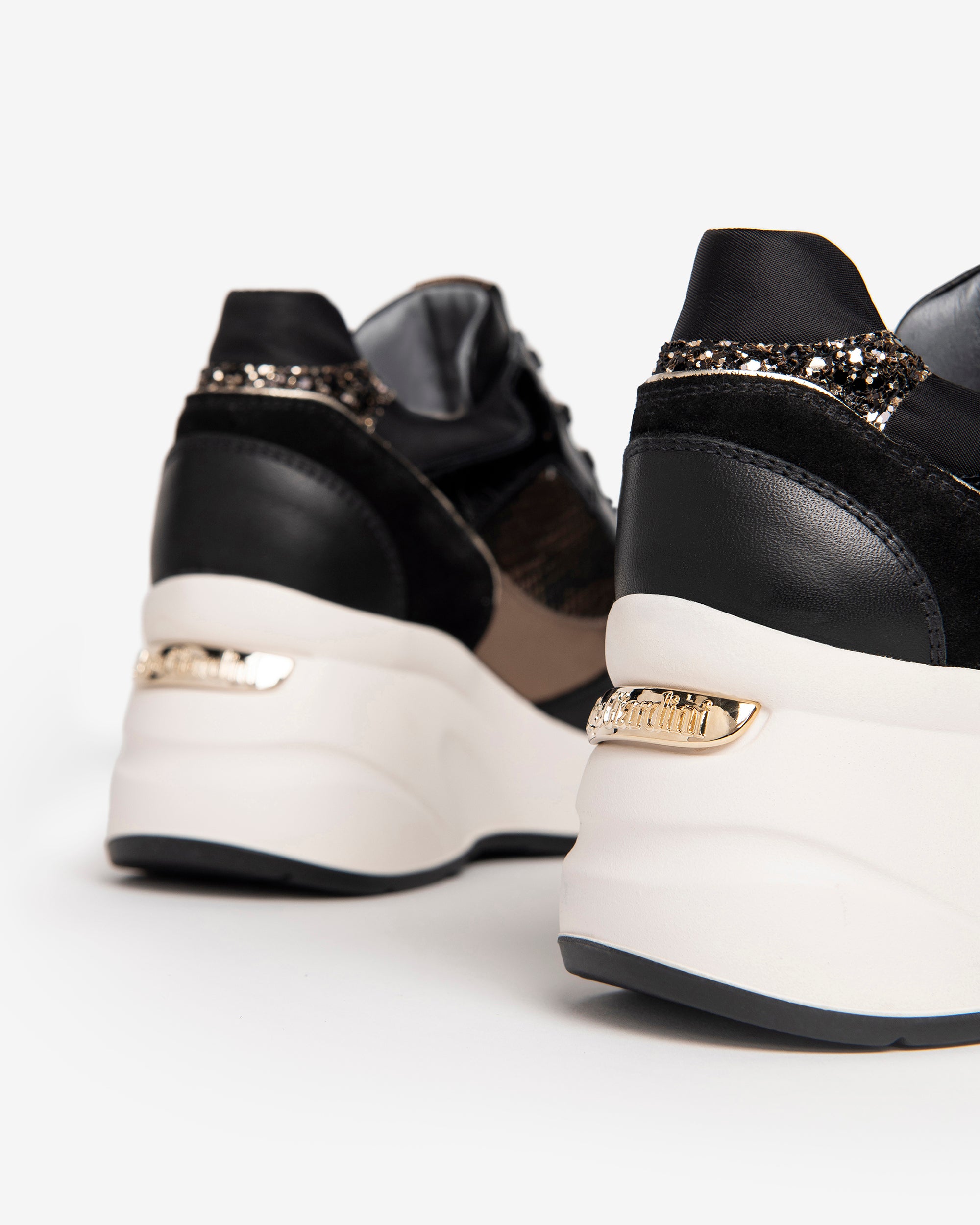  Baskets en cuir et daim pour femmes