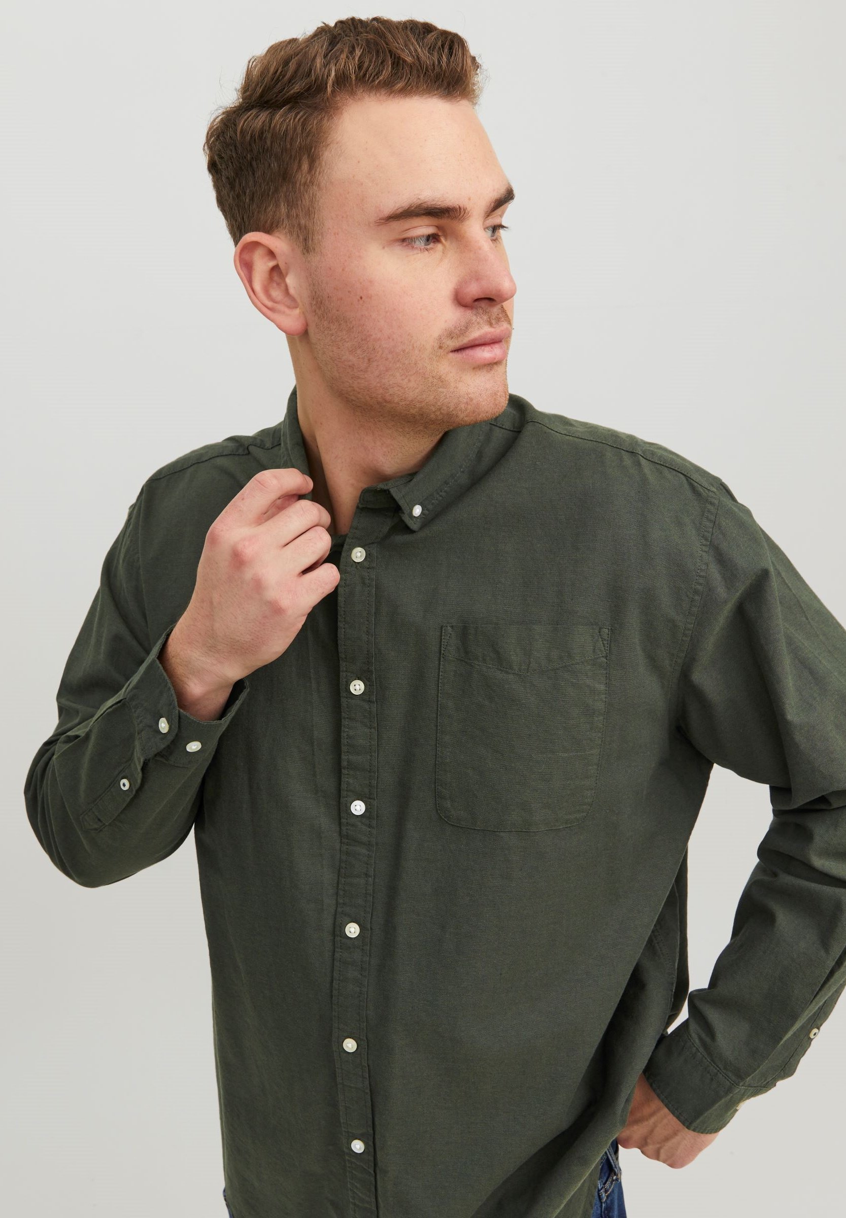 Jack & Jones JJEOXFORD SHIRT - Shirt - bosnacht, pasvorm: plus size