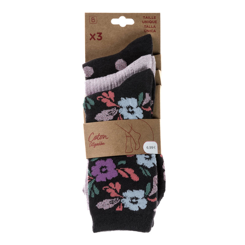 Women's Pink Socks and Tights