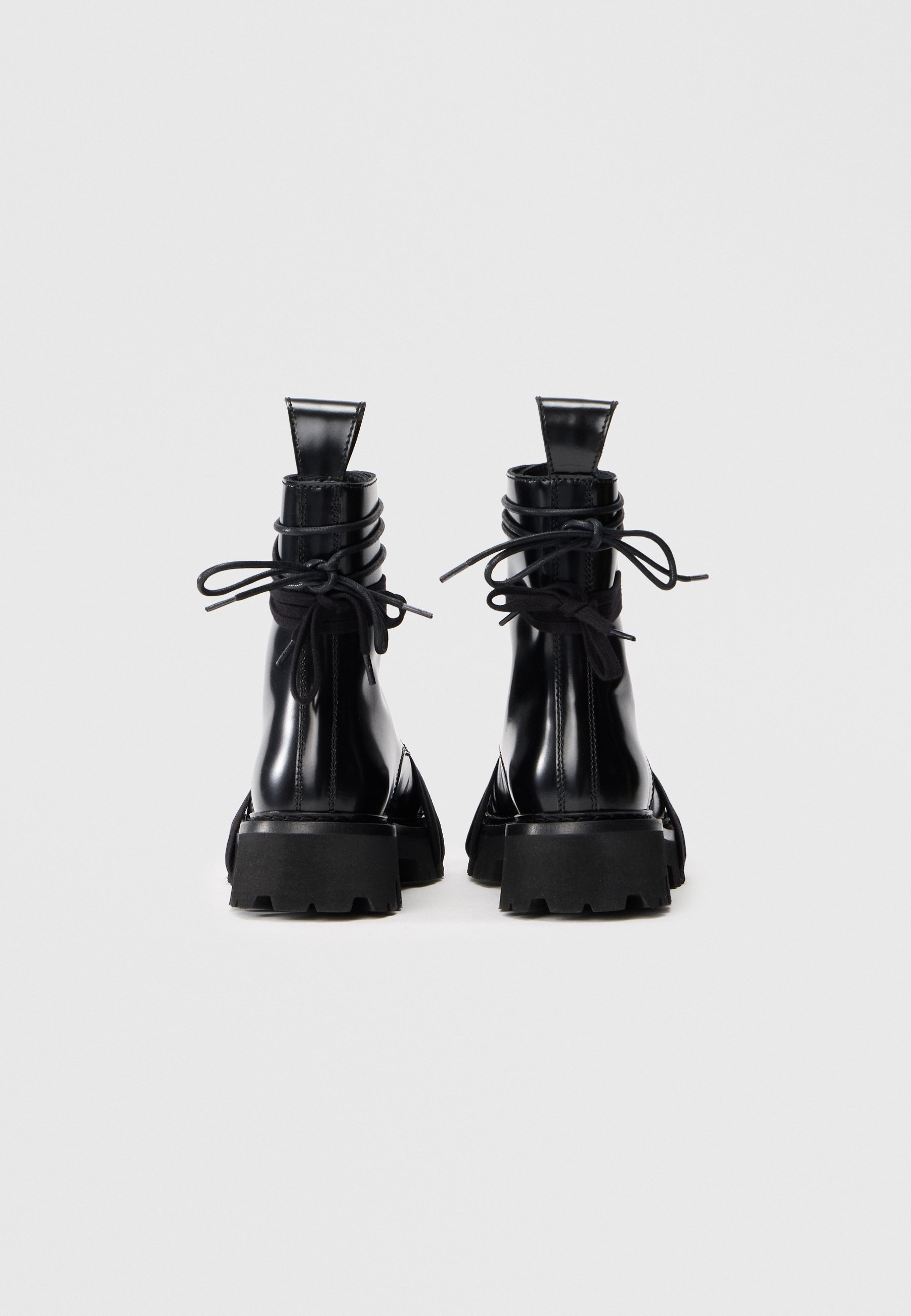 Bottines MOSCHINO - noires