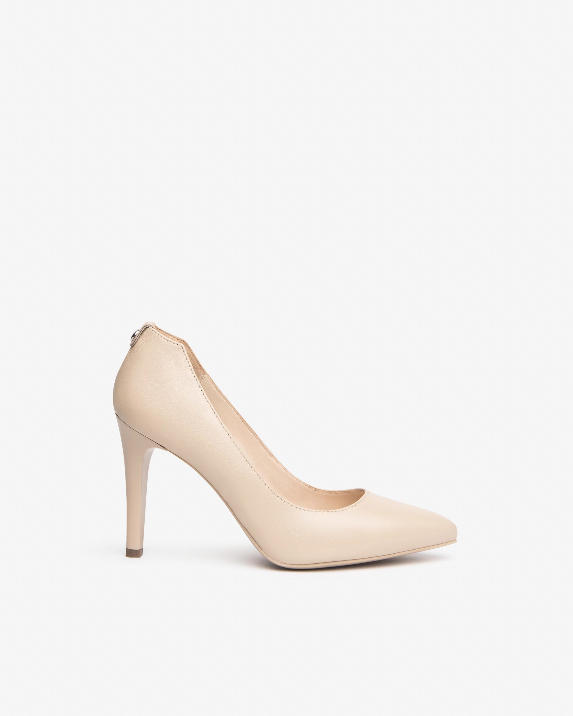  Damen-Pumps aus Leder