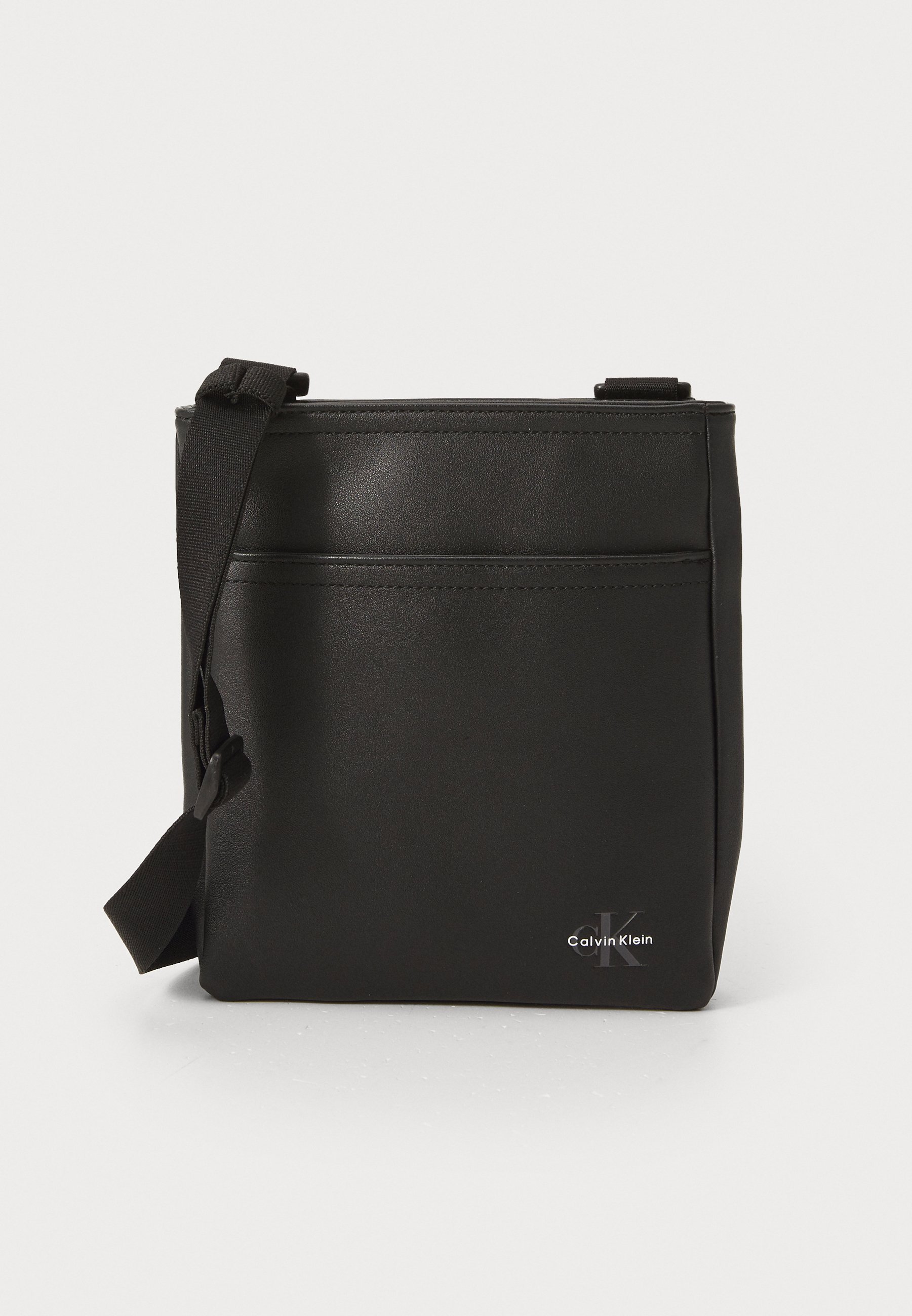 Calvin Klein Jeans MONO LOGO FLAT PACK - Crossbodytas - zwart