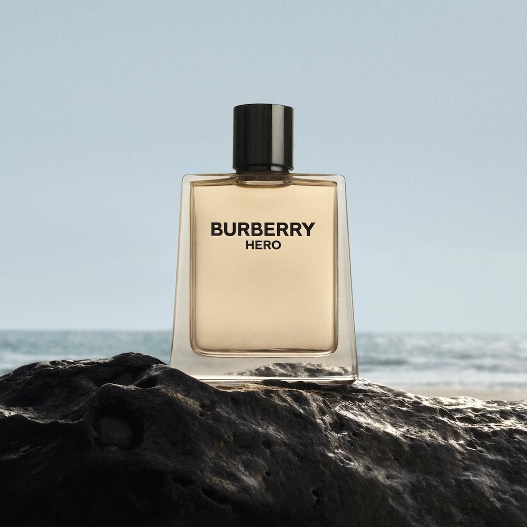 BURBERRY toaletna voda Hero - 50 ml