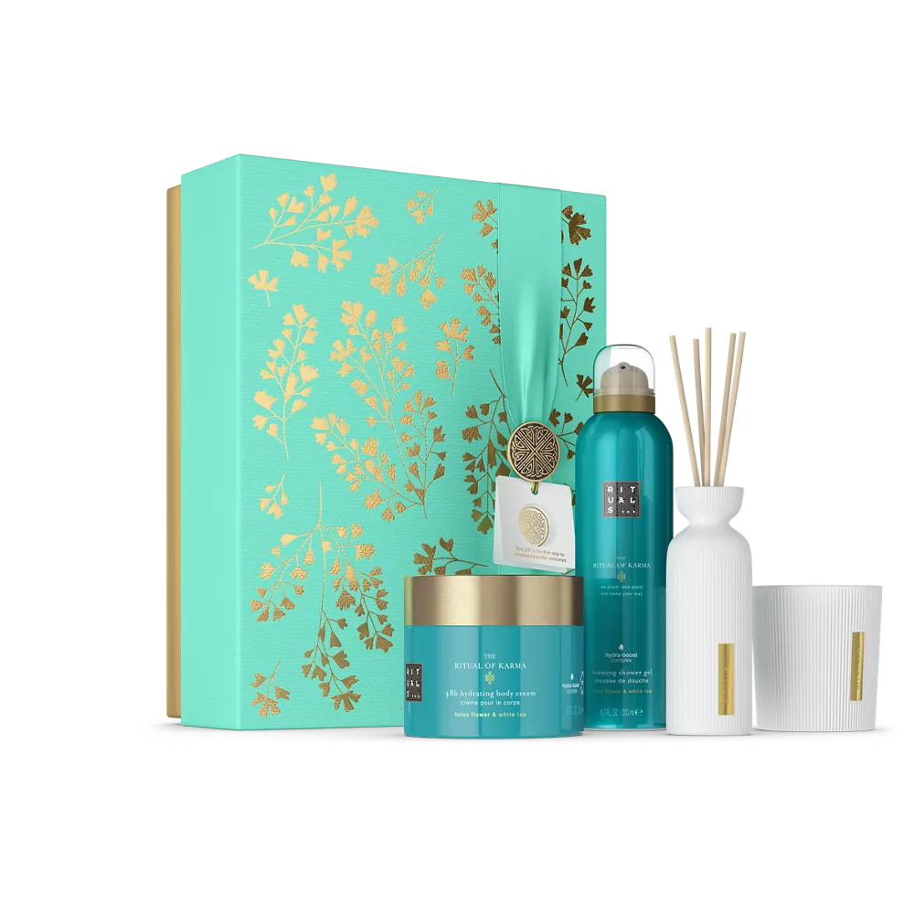 Coffret cadeau Le Rituel du Karma : gel douche moussant 200 ml, crème pour le corps 200 ml, bougie parfumée 140 g, mini bâtonnets parfumés 70 ml