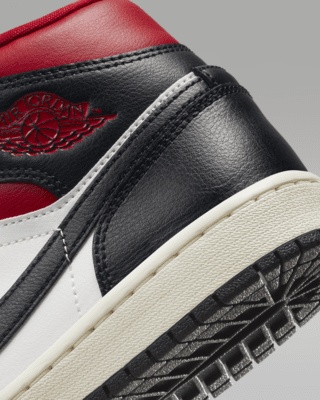 Air Jordan 1 Mid Women's Shoes