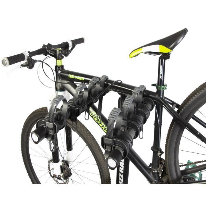 BUFFALO - Porte-vélos 4 VELOS sur  ATTELAGE - idéal pour vélo de route. Prémonté.