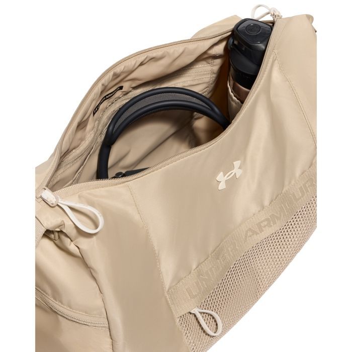 Mochila esportiva - UNDER ARMOUR - Studio - Bege - Espaçosa - Multiesportiva