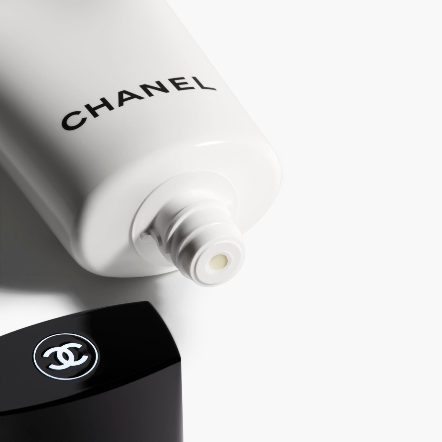 CHANEL LA MOUSSE CAMELLIA Reinigingscrème - Schuimende Reinigingscrème - 1 stuk