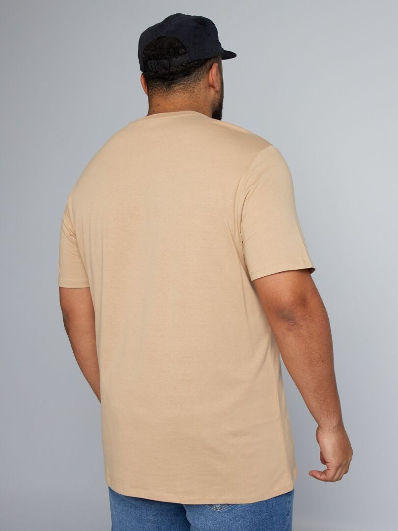Camiseta de malha com estampa frontal - BEGE