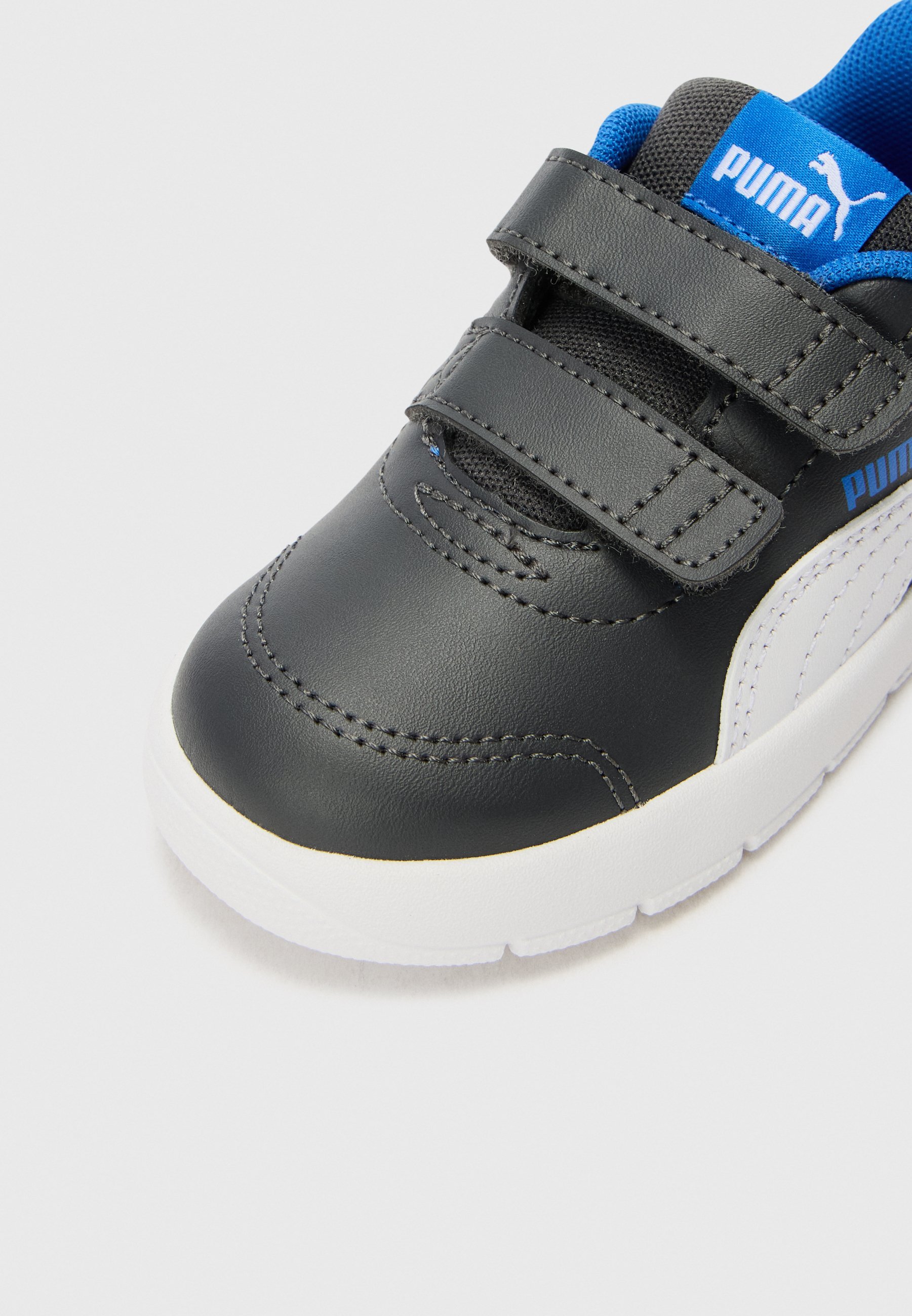 Puma COURTFLEX - Trekingové tenisky - black/white/mountain blue