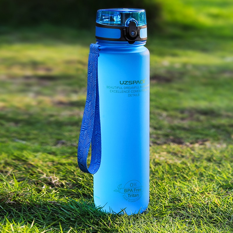 UZSPACE Outdoors Hyun Sculpture peinte Matériau Tasse Amoureux du verre Étudiant Avec une tasse Bouilloire Mouvement Tasse à thé Anti-fuite