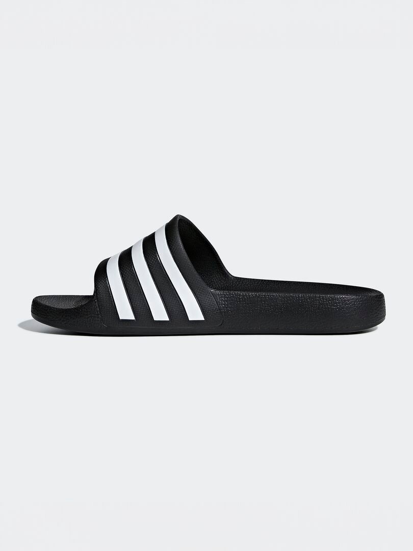 Chinelo 'adilette' da Adidas - preto