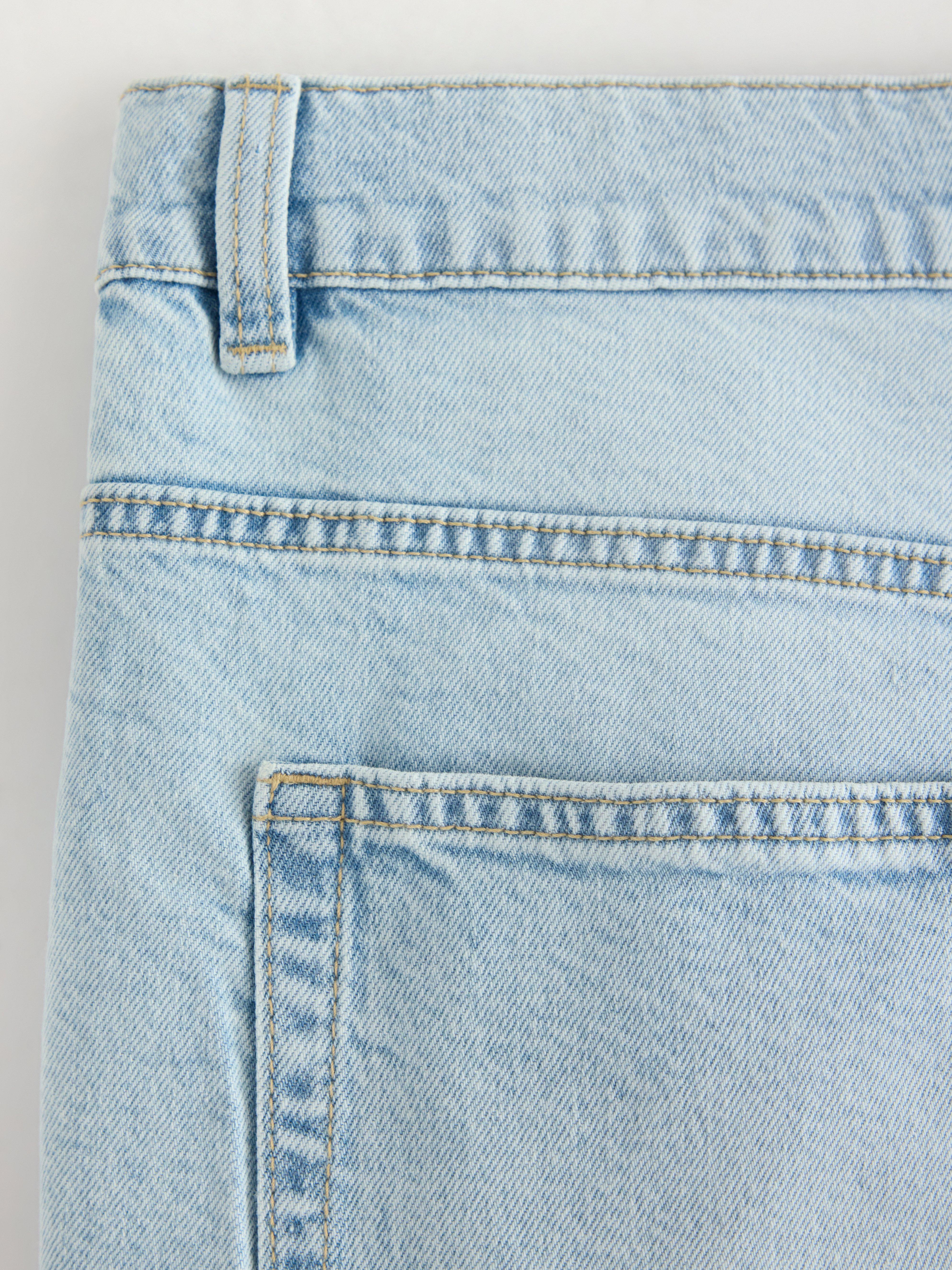 Pantalones cortos vaqueros de pierna recta VILGOT, mezclilla clara