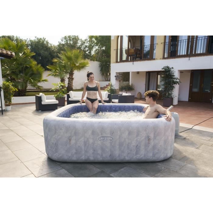 Spa gonflable BESTWAY - Lay-Z-Spa San Fransisco - Hydrojets - 230 x 230 x 71 cm - 5 à 7 places - Carré (couverture, 5 appuie-tête)