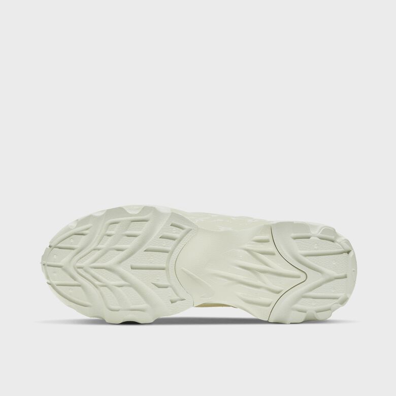 WMNS TC 7900