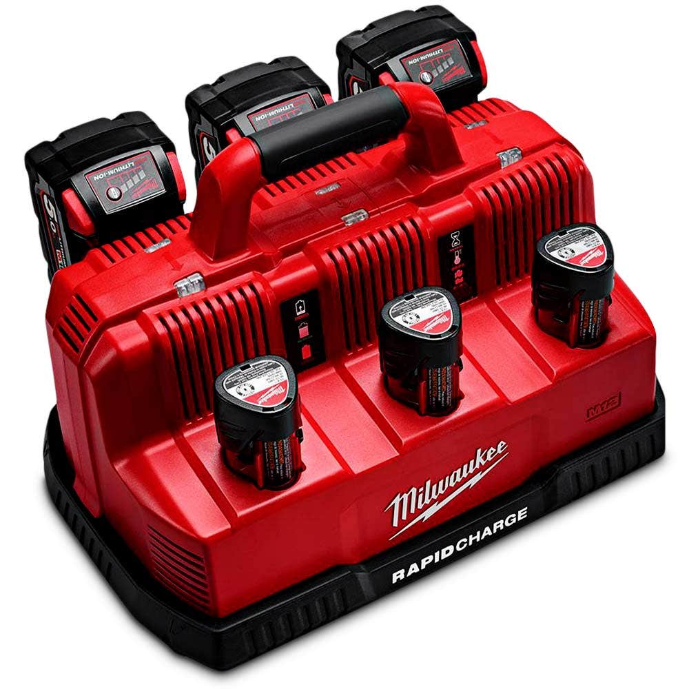 Carregador de bateria Milwaukee de 12V/18V com 3 slots e carregamento simultâneo M12-18C3