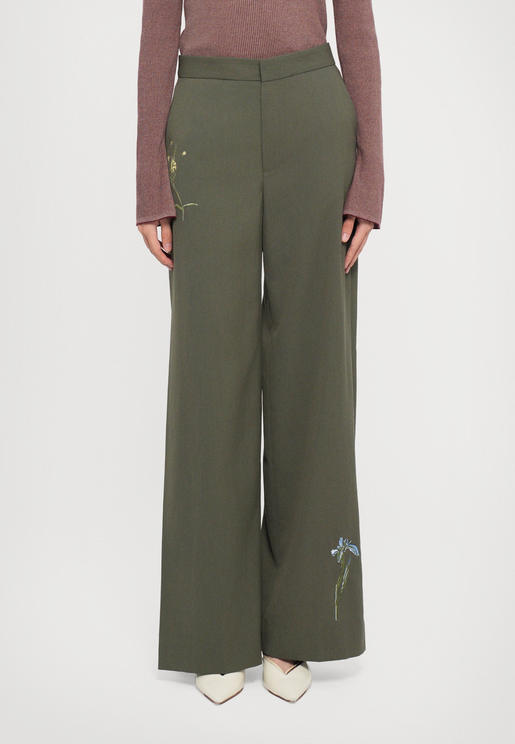 Rodebjer RODEBJER NORA EMBROIDERY - Pantaloni - muschio scuro