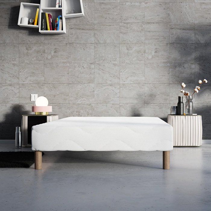 Sommier Tapissier FIRST 90x190 cm, 12 lattes pin massif, pieds offerts, hauteur 30 cm, fabrication française, tissu anti-acariens