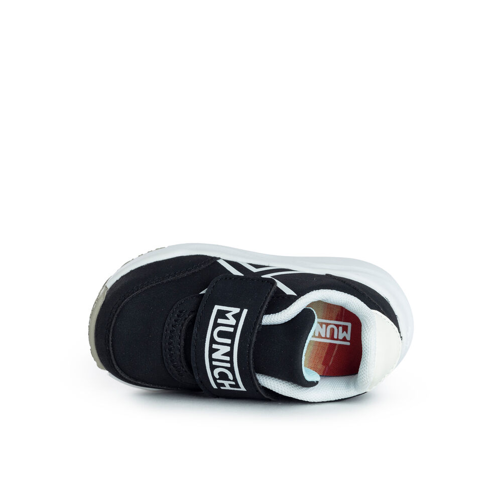  Buty Munich Chon 1600005 Czarne