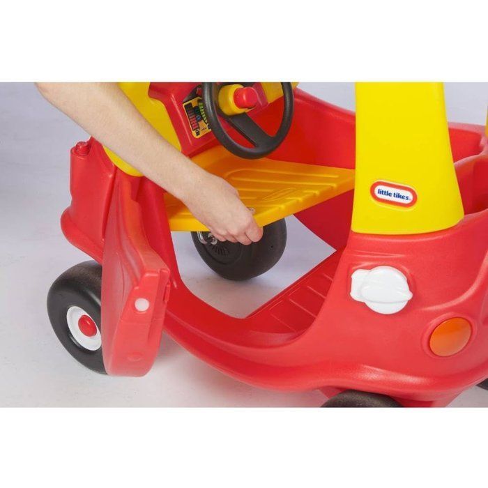 Cozy Coupe® - Little Tikes - Red - Children's car - Removable doors, horn and floor - From 18 months