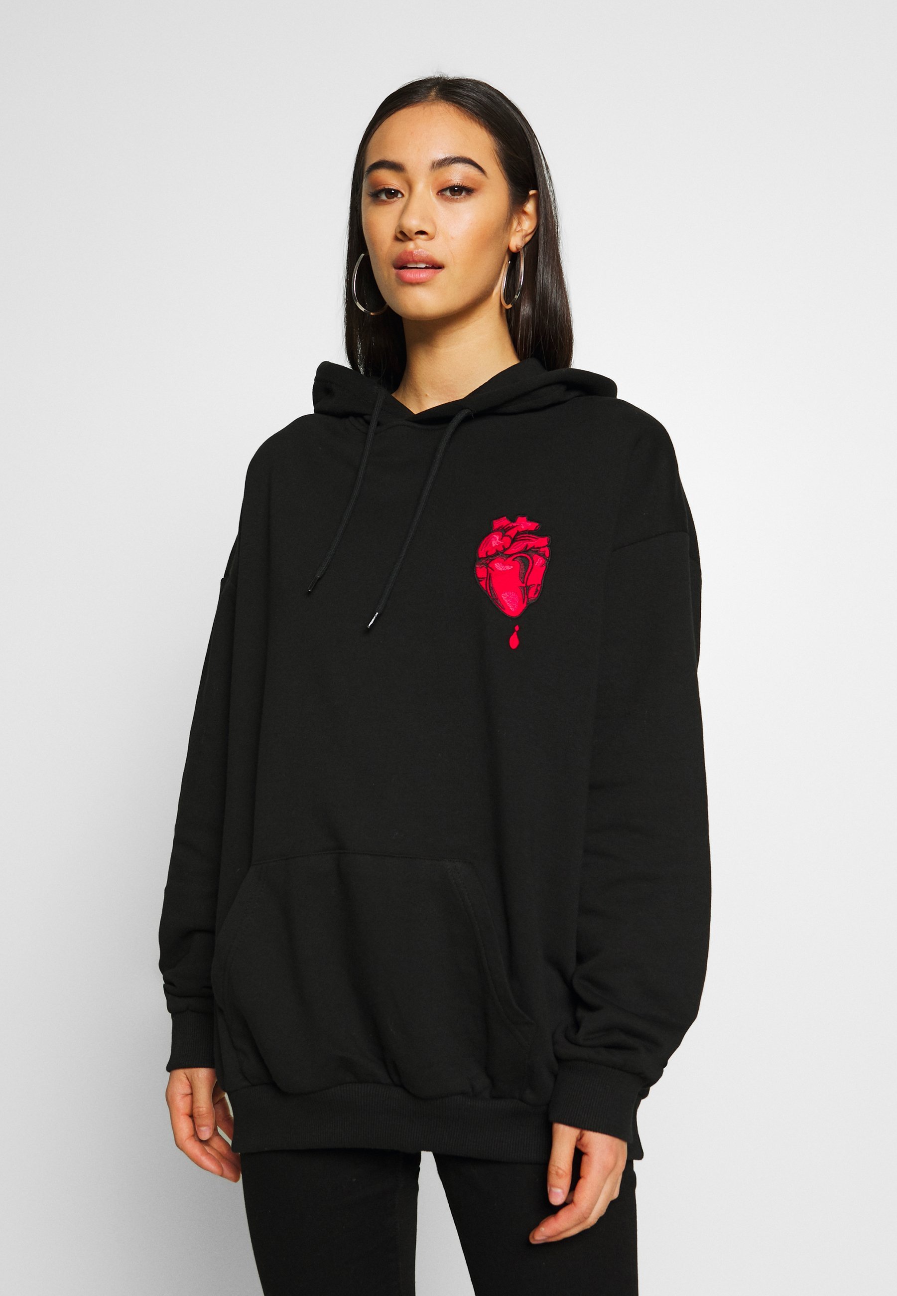 YOURTURN Hoodie - zwart