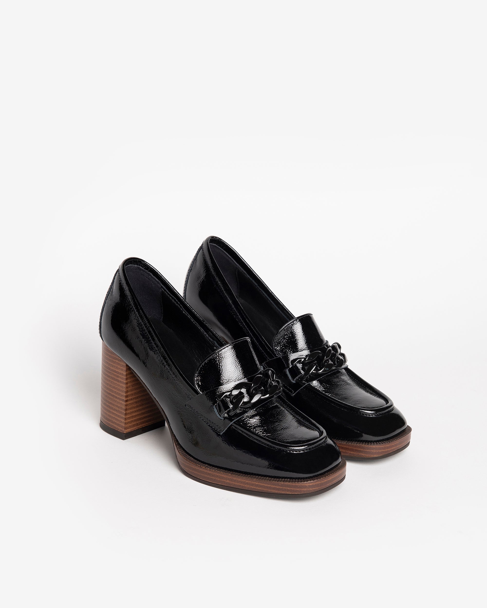  Damen-Mokassins aus Lackleder