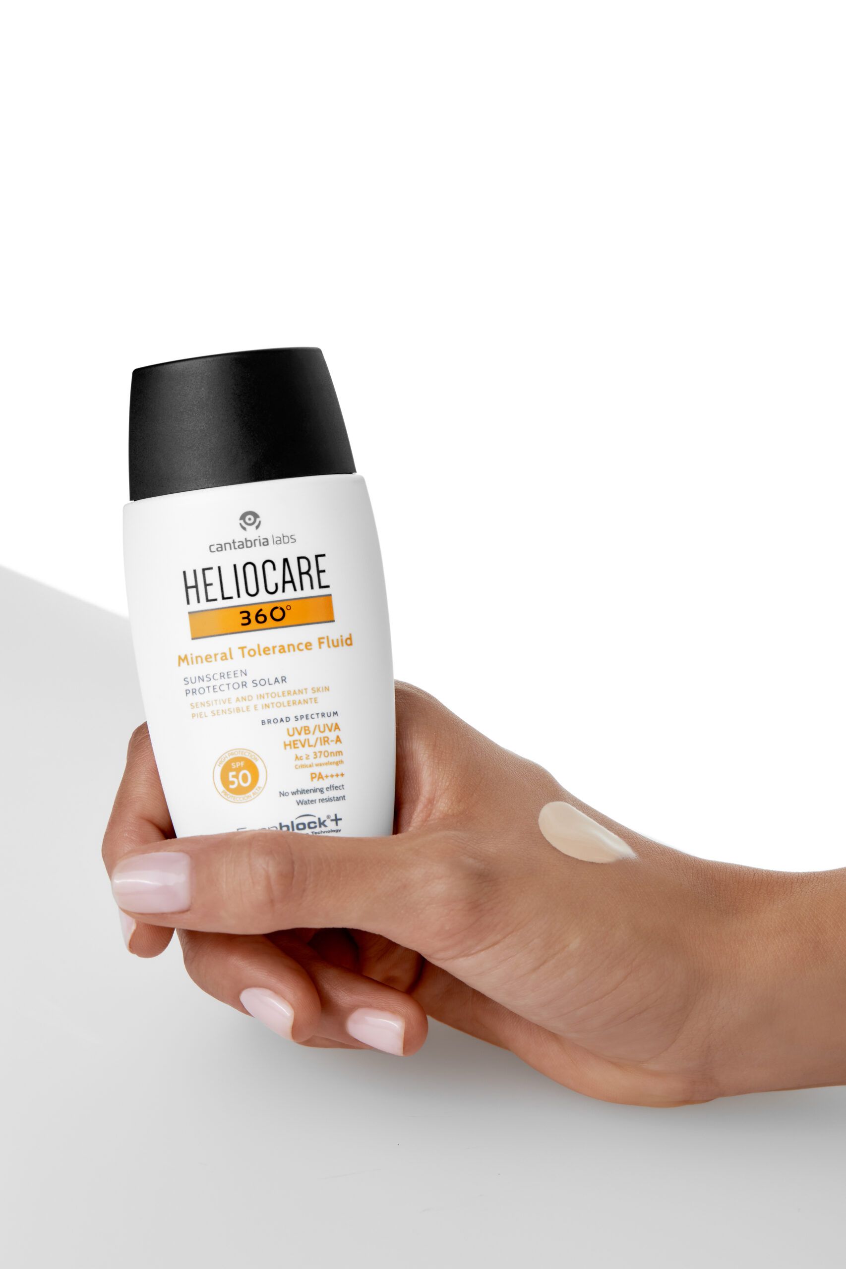 Heliocare 360º mineralni fluid za toleranco SPF 50 Zaščita pred soncem (lekarna)